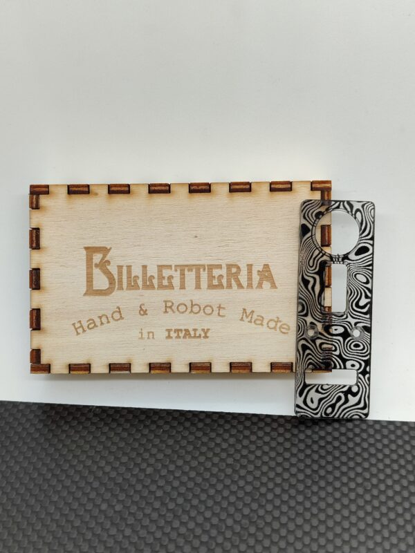 Billetteria - Pannelli in acriclico "damascato" per D650
